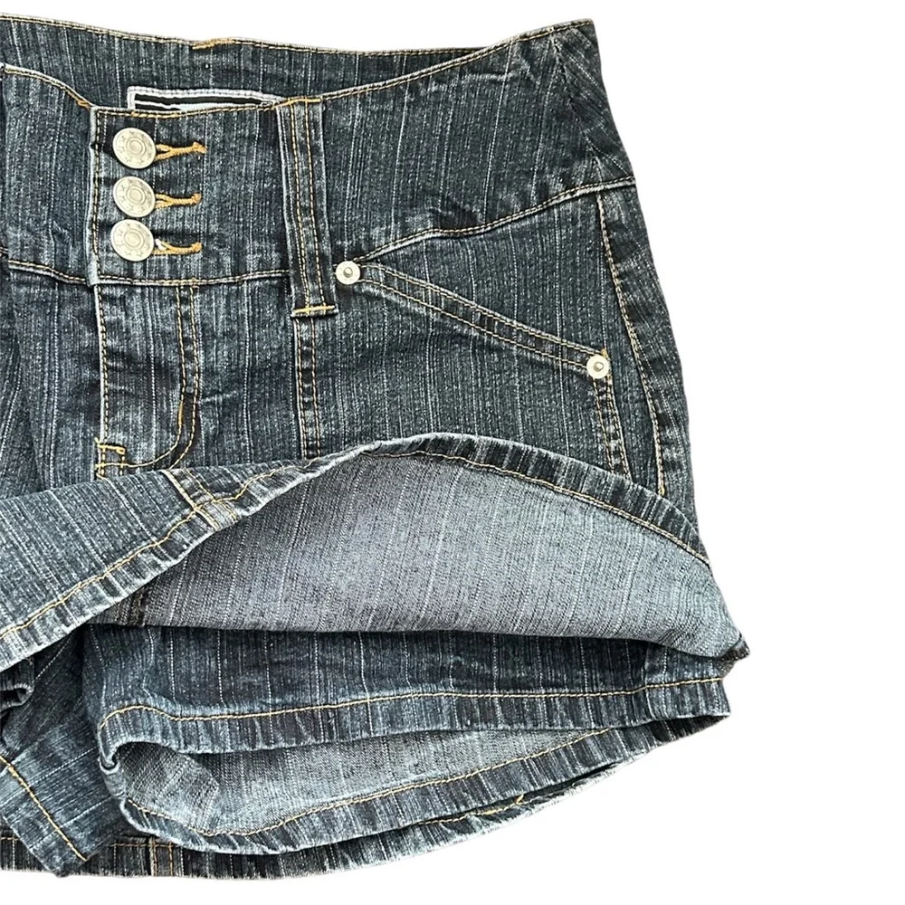 Y2K Rave R4R Mini Skort - Picture 4 of 5